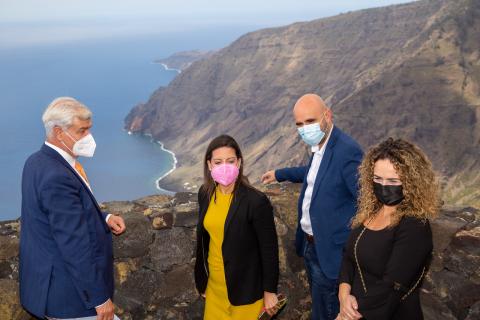 Turismo de Canarias invierte ocho millones en el impulso de proyectos de desarrollo sostenible en El Hierro / CanariasNoticias.es Turismo de Canarias invierte ocho millones en el impulso de proyectos de desarrollo sostenible en El Hierro / CanariasNoticias.es