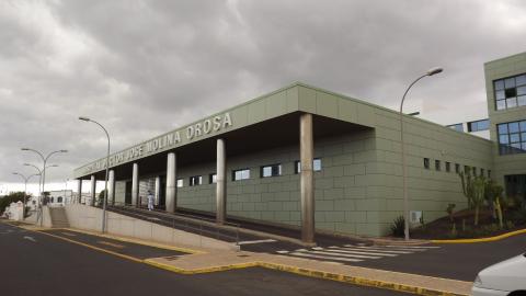 Hospital Dr. José Molina Orosa (Lanzarote) / CanariasNoticias.es Hospital Dr. José Molina Orosa (Lanzarote) / CanariasNoticias.es