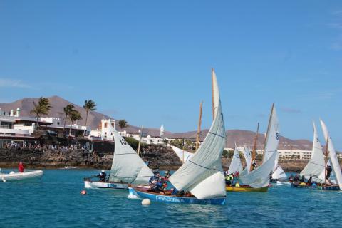 Vela Latina Canaria. Playa Blanca. Yaiza/ canariasnoticias Vela Latina Canaria. Playa Blanca. Yaiza/ canariasnoticias