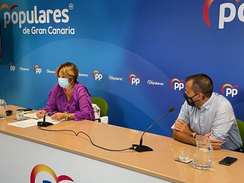 Pepa Luzardo y Ángel Sabroso, concejales del Ayuntamiento de Las Palmas de Gran Canaria