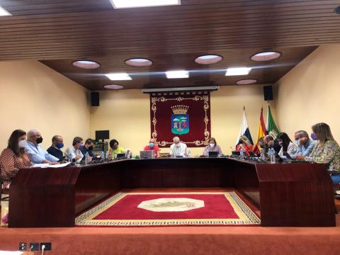 Pleno del Cabildo de El Hierro / CanariasNoticias.es