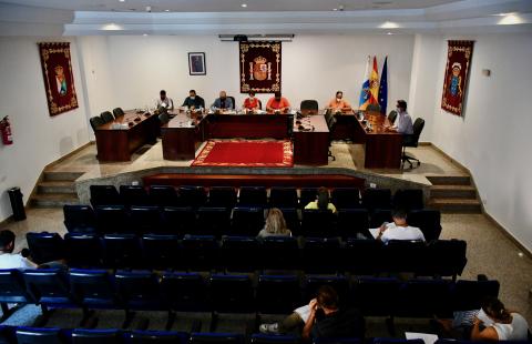 Pleno del Ayuntamiento de Mogán / CanariasNoticias.es