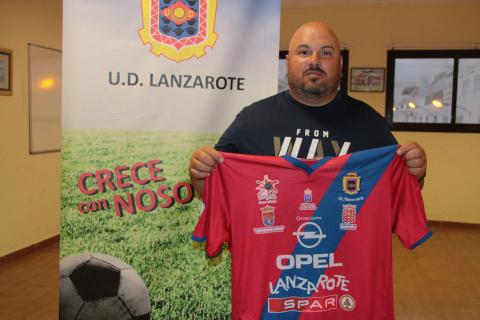 Sergio Hernández se incorpora al cuerpo técnico como segundo entrenador de la UD Lanzarote / CanariasNoticias.es Sergio Hernández se incorpora al cuerpo técnico como segundo entrenador de la UD Lanzarote / CanariasNoticias.es