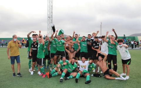 US Yaiza celebra su ascenso a Tercera División / CanariasNoticias.es US Yaiza celebra su ascenso a Tercera División / CanariasNoticias.es
