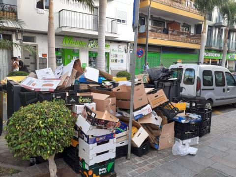 Campaña de #fotosdenuncia en Arona (Tenerife) / CanariasNoticias.es