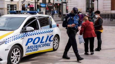 Policía en la Puerta del Sol