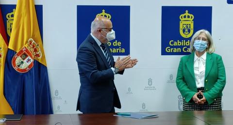 Mercedes Contreras, nueva Oficial Mayor de la Secretaría del Pleno del Cabildo / CanariasNoticias.es Mercedes Contreras, nueva Oficial Mayor de la Secretaría del Pleno del Cabildo / CanariasNoticias.es