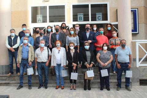 El Cabildo de Fuerteventura reconoce la labor de los empleados jubilados / CanariasNoticias.es El Cabildo de Fuerteventura reconoce la labor de los empleados jubilados / CanariasNoticias.es