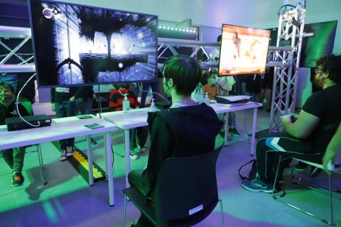 Liga Canaria de Esports HiperDino en La Noche en Blanco de La Laguna / CanariasNoticias.es Liga Canaria de Esports HiperDino en La Noche en Blanco de La Laguna / CanariasNoticias.es