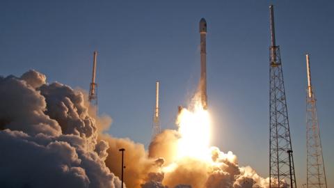 Cohete Falcon 9 de SpaceX Cohete Falcon 9 de SpaceX