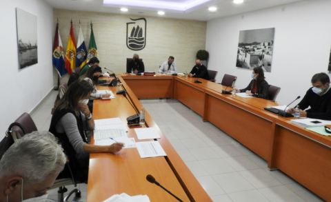 Pleno del Ayuntamiento de Puerto del Rosario (Fuerteventura) / CanariasNoticias.es