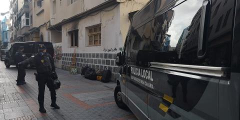 La Policía Local desaloja la antigua comisaría de la calle Miguel Rosas/ canariasnoticias.es