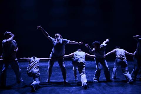 Proyecto coreográfico BAT al Teatro Pérez Galdós Proyecto coreográfico BAT al Teatro Pérez Galdós