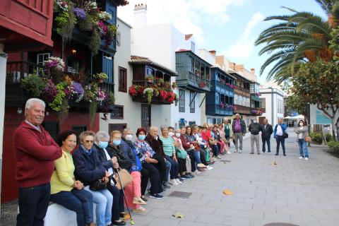 Los mayores de Tías viajan a La Palma Los mayores de Tías viajan a La Palma