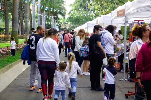 Feria del Libro en el Parque García Sanabria de Santa Cruz de Tenerife / CanariasNoticias.es Feria del Libro en el Parque García Sanabria de Santa Cruz de Tenerife / CanariasNoticias.es