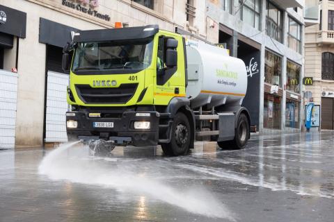 Recogen 192.100 kilos de basura en el Carnaval de Santa Cruz de Tenerife / CanariasNoticias.es Recogen 192.100 kilos de basura en el Carnaval de Santa Cruz de Tenerife / CanariasNoticias.es