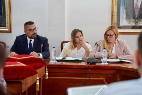 Los concejales de CC en Arona Alexis Gómez, Yurena Darias y Mónica Rancel Los concejales de CC en Arona Alexis Gómez, Yurena Darias y Mónica Rancel