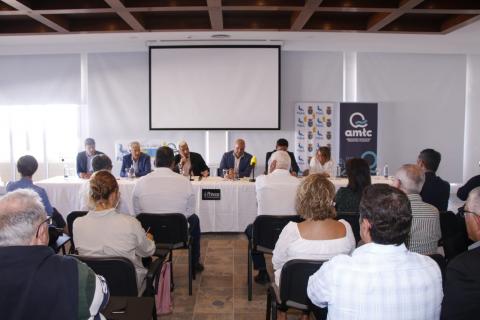 Asamblea de Asociación de Municipios Turísticos de Canarias (AMTC) Asamblea de Asociación de Municipios Turísticos de Canarias (AMTC)