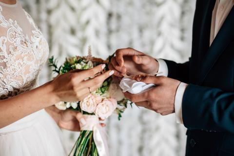 Canarias, la comunidad autónoma más barata para celebrar una boda en 2022