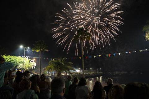 Arguineguín vive la víspera del Carmen al ritmo de Café Quijano