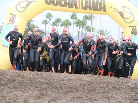 Ocean Lava Lanzarote Triathlon / CanariasNoticias.es Ocean Lava Lanzarote Triathlon / CanariasNoticias.es
