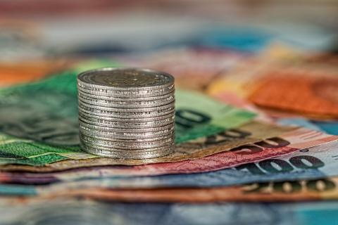 / Pixabay Diferencia entre los enlaces de ahorro y los depósitos fijos