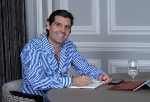 / Alejandro Betancourt López Alejandro Betancourt habla de la búsqueda del éxito en sus proyectos de inversión