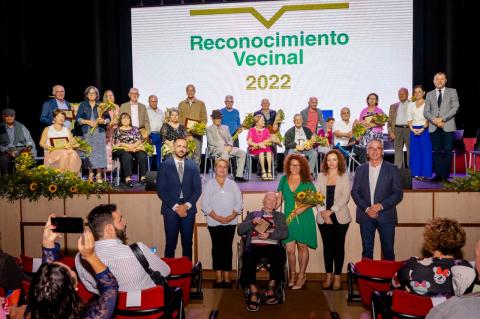 Gáldar rinde tributo a veinte vecinos, canariasnoticias.es Gáldar rinde tributo a veinte vecinos, canariasnoticias.es