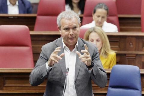 Sebastián Franquis en el Parlamento de Canarias / CanariasNoticias.es Sebastián Franquis en el Parlamento de Canarias / CanariasNoticias.es
