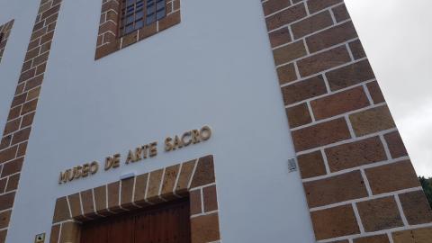 Museo de Arte Sacro de la Basílica del Pino Museo de Arte Sacro de la Basílica del Pino