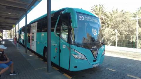 Guagua de Global (Gran Canaria) / CanariasNoticias.es Guagua de Global (Gran Canaria) / CanariasNoticias.es