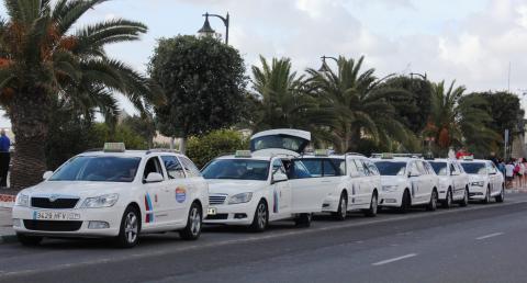 Parada de taxis en Puerto del Rosario (Fuerteventura) / CanariasNoticias.es 