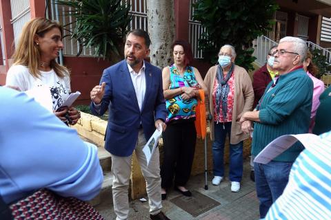  José Manuel Bermúdez, y la concejala del distrito Ofra-Costa Sur, Gladis de León/ canariasnoticias.es