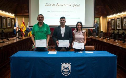 Presentación de la Guía de Salud municipal de Puerto de la Cruz / CanariasNoticias.es