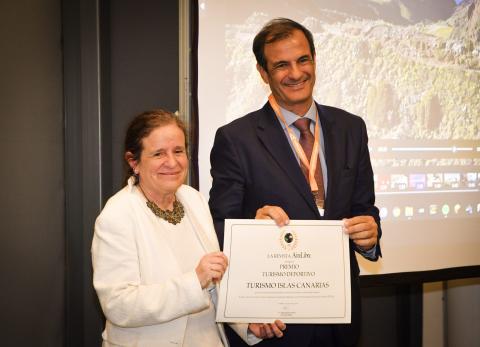 Premio recibido a Turismo de Canarias / CanariasNoticias.es Premio recibido a Turismo de Canarias / CanariasNoticias.es