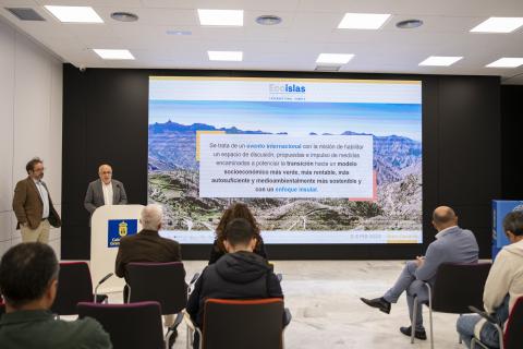 Presentación del I Foro Internacional Ecoislas / CanariasNoticias.es 