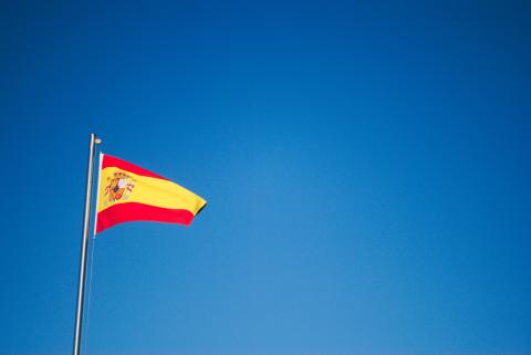 / Rotiv Artic (Unsplash) Bandera de España