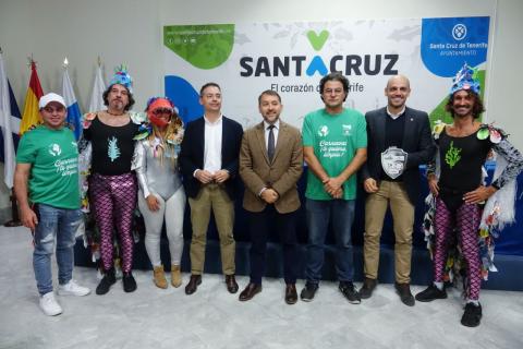 Presentación Campaña limpieza del Carnaval / CanariasNoticias.es Presentación Campaña limpieza del Carnaval / CanariasNoticias.es
