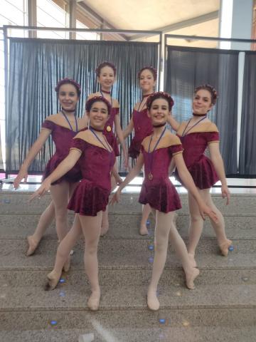 Alumnas de danza clasificadas para la final del concurso "Dancing Stars Vive tu sueño" / canariasnoticias.es