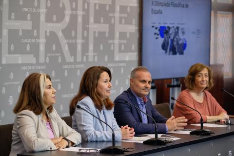 Presentación de la Olimpiada Filosófica de España en Adeje / CanariasNoticias.es