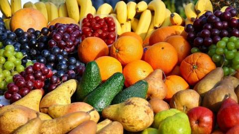 ¿Cuántas frutas comer al día?