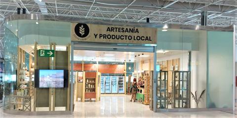 Tienda de artesanía en Aeropuerto de Fuerteventura / CanariasNoticias.es 
