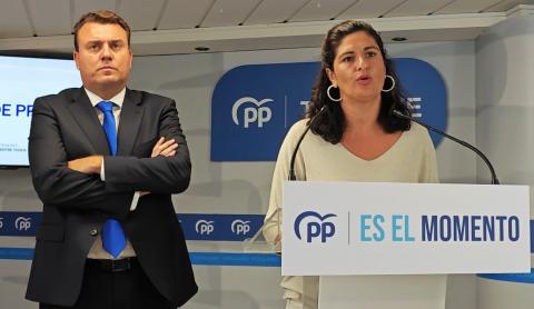Carmen Luisa Castro (PP) y Francisco Díaz / CanariasNoticias.es 