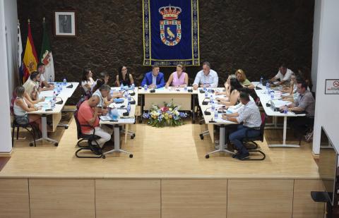 Reunión Cabildo de Fuerteventura y Ayuntamiento de Pájara / CanariasNoticias.es Reunión Cabildo de Fuerteventura y Ayuntamiento de Pájara / CanariasNoticias.es