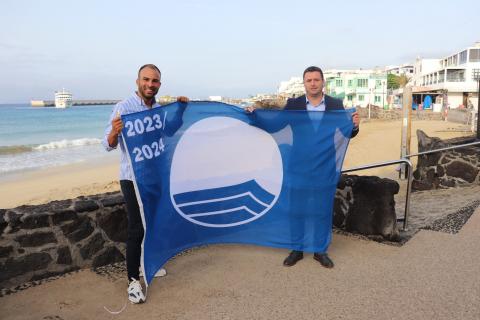 Bandera Azul en Playa Blanca / CanariasNoticias.es 