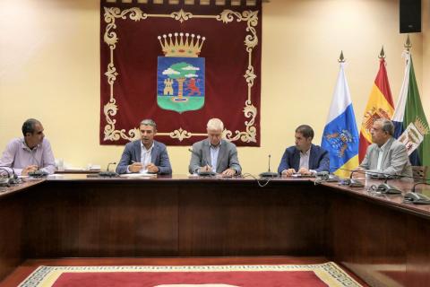 Visita institucional de Narvay Quintero a El Hierro/ CanariasNoticias.es Visita institucional de Narvay Quintero a El Hierro/ CanariasNoticias.es