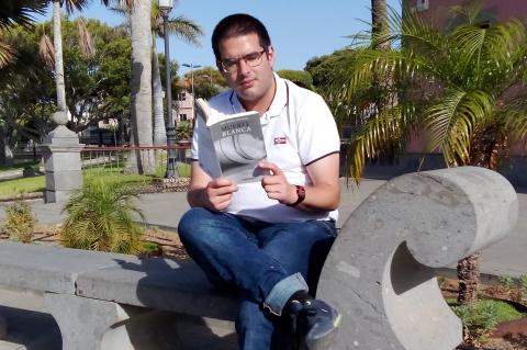 Juan Antonio Hernández autor de "Muerte blanca" / CanariasNoticias.es 