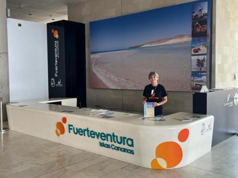 Información Turística en el Aeropuerto de Fuerteventura / CanariasNoticias.es 