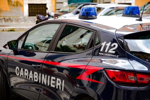 Imagen ilustrativa / djedj (Pixabay) coche policía italiana