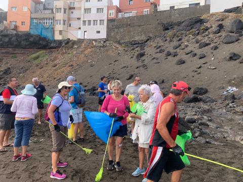 Limpieza de playas de Telde / CanraiasNoticias.es 